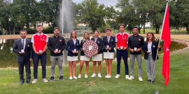 1-altin-1-bronz-madalya-kazanan-golf-milli-takimi-yurda-dondu-f6GjJduY.jpg