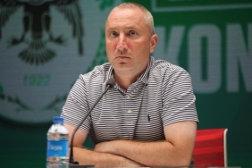 Aleksandr Mikhaylov: Futbolcularıma teşekkür etmek istiyorum 4 aleksandr-mikhaylov-futbolcularima-tesekkur-etmek-istiyorum-G7OmBtmK.jpg