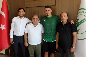 Alperen Erdinç, Sivas Belediyespor’a transfer oldu 4 alperen-erdinc-sivas-belediyespora-transfer-oldu-wV6UQd2c.jpg
