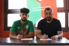 Amed Sportif, Taner Gümüş'ü transfer etti 1 amed-sportif-taner-gumusu-transfer-etti-IKTRw7Pp.jpg