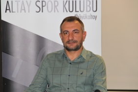 Ayhan Dündar: Takımda güzel bir hava yakalandı 4 ayhan-dundar-takimda-guzel-bir-hava-yakalandi-jRfFPNGd.jpg