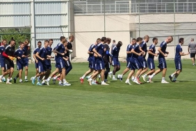 BATE Borisov, Konyaspor maçının son antrenmanını yaptı 3 bate-borisov-konyaspor-macinin-son-antrenmanini-yapti-mhzOYbvb.jpg