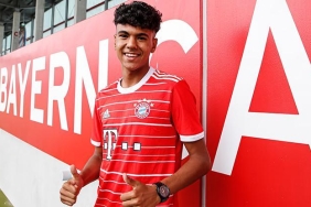 bayern-munih-adam-aznouyu-transfer-etti-YeWazcfR.jpg