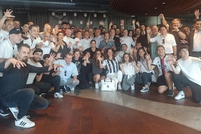 Beşiktaş’ta geleneksel bayramlaşma töreni yapıldı 5 besiktasta-geleneksel-bayramlasma-toreni-yapildi-OcKY5D8g.jpg