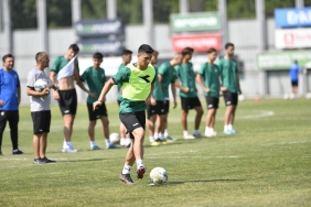Bursaspor şut çalıştı 2 bursaspor-sut-calisti-z7jKAIsC.jpg