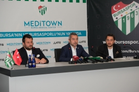 Bursaspor'a yeni forma sırt sponsoru 1 bursaspora-yeni-forma-sirt-sponsoru-Uxq6O7ng.jpg