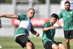 Bursaspor’da yeni sezon hazırlıkları sürüyor 1 bursasporda-yeni-sezon-hazirliklari-suruyor-KdHzwPmf.jpg