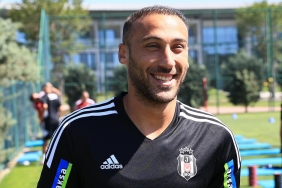 cenk-tosun-modern-futbol-oynatmaya-calisan-hocalarin-turkiyeye-gelmesi-buyuk-bir-avantaj-ryKOdBFt.jpg
