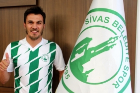 emre-bayram-sivas-belediyesporda-NSJFhE48.jpg