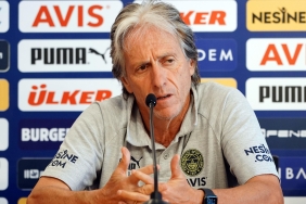 Fenerbahçe teknik direktörü Jorge Jesus: Arda Güler, Joshua King ve Bright Osayi-Samuel'in durumuna bakacağız 4 fenerbahce-teknik-direktoru-jorge-jesus-arda-guler-joshua-king-ve-bright-osayi-samuelin-durumuna-bakacagiz-Lc9k9TSQ.jpg