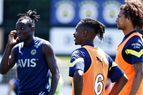 Fenerbahçe'de Dinamo Kiev maçı hazırlıkları sürüyor 6 fenerbahcede-dinamo-kiev-maci-hazirliklari-suruyor-8xczBARD.jpg