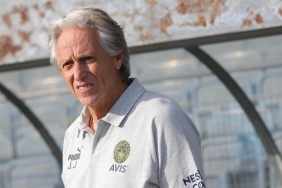Fenerbahçe'de Jorge Jesus kolları erken sıvadı 4 fenerbahcede-jorge-jesus-kollari-erken-sivadi-vsz9vTIv.jpg