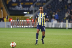 fenerbahcede-uefaya-kadro-bugun-gidiyor-luiz-gustavo-liste-disi-kalabilir-L8GxqA7x.jpg