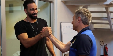 Fenerbahçe'nin eski savunmacısı Adil Rami'den olay Ersun Yanal sözleri! 'Prim alamadığı için oynatmadı' 1 fenerbahcenin-eski-savunmacisi-adil-ramiden-olay-ersun-yanal-sozleri-prim-alamadigi-icin-oynatmadi-QFf8CUYl.jpg