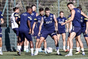 Fenerbahçe'nin hocası Jorge Jesus yine sürpriz yapabilir 2 fenerbahcenin-hocasi-jorge-jesus-yine-surpriz-yapabilir-5ByUACJ1.jpg