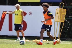 Fenerbahçe'nin yeni transferi Willian Arao: Çok hırslıyım 6 fenerbahcenin-yeni-transferi-willian-arao-cok-hirsliyim-DbX4dBir.jpg