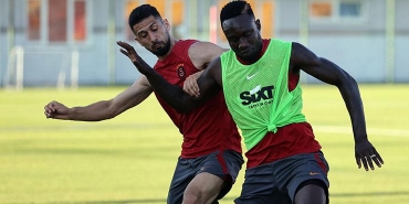 galatasaray-gunu-cift-antrenmanla-tamamladi-FQmmV3fb.jpg
