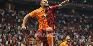 galatasaray-kasimpasa-macinda-okan-buruk-ve-haris-seferovic-ruzgari-v4YQbNHa.jpg