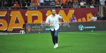 galatasarayda-okan-buruktan-transfer-aciklamasi-ali-akman-ile-ilgili-bir-dusuncemiz-oldu-muLSNC1A.jpg