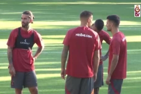 galatasarayin-yeni-transferleri-antrenmana-katildi-aetDjgyt.jpg