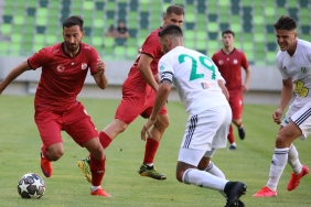 Hazırlık maçı: Sivasspor: 0 - Haladas: 0 2 hazirlik-maci-sivasspor-0-haladas-0-IZz1Ct7F.jpg