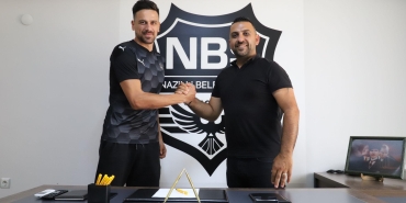 huseyin-colaktan-nazilli-belediyespora-1-yillik-imza-Kk7cTUch.jpg