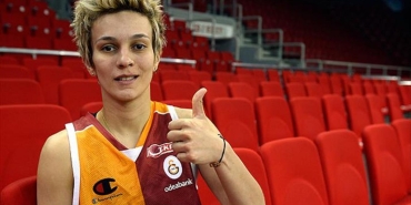 isil-alben-galatasaraya-geri-dondu-PPSlPii4.jpg