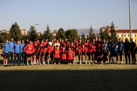 Kayserisporlu Emre Demir, Barcelona'ya gitti 1 kayserisporlu-emre-demir-barcelonaya-gitti-qUh11WUi.jpg