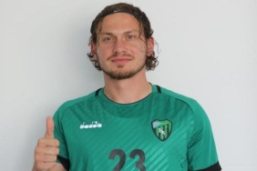 Kocaelispor, Mertan Caner Öztürk ile 1+1 yıllık sözleşme imzaladı 6 kocaelispor-mertan-caner-ozturk-ile-11-yillik-sozlesme-imzaladi-ZdcKEbpg.jpg