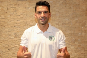 Konyaspor, Muhammet Demir ile 2 yıllık sözleşme imzaladı 2 konyaspor-muhammet-demir-ile-2-yillik-sozlesme-imzaladi-65tUuDWn.jpg
