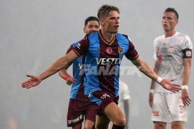 Larsen, Trabzonspor kariyerini golle açtı 5 larsen-trabzonspor-kariyerini-golle-acti-mMfKGDqf.jpg
