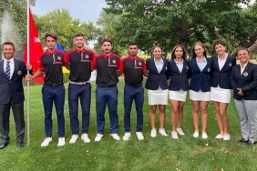Milli golfçüler Macaristan’da yarı finale yükseldi 2 milli-golfculer-macaristanda-yari-finale-yukseldi-FYmzjQGP.jpg