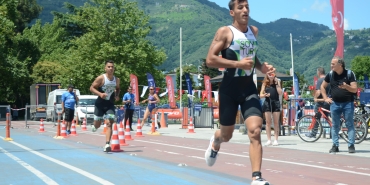 ordu-triatlon-turkiye-kupasi-yarislari-basladi-XrGZO6iq.jpg