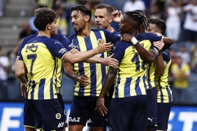 (ÖZET) Fenerbahçe - Mol Fehervar maçından önemli anlar 10 ozet-fenerbahce-mol-fehervar-macindan-onemli-anlar-6rWa6mjq.jpg