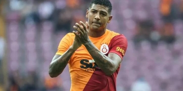 patrick-van-aanholt-hepimizin-istegi-sampiyon-olmak-EL6zDNGw.jpg
