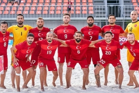 Plaj Futbolu Milli Takımı, Letonya'yı 3-2 mağlup etti 3 plaj-futbolu-milli-takimi-letonyayi-3-2-maglup-etti-ByVTrGOa.jpg