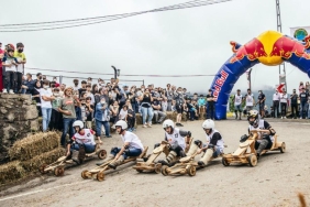 Rize’de hafta sonu Red Bull Formulaz fırtınası esecek 3 rizede-hafta-sonu-red-bull-formulaz-firtinasi-esecek-MncAsuVS.jpg
