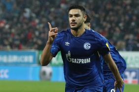 Schalke 04'te Ozan Kabak gelişmesi! 2 schalke-04te-ozan-kabak-gelismesi-dGamlvBq.jpg
