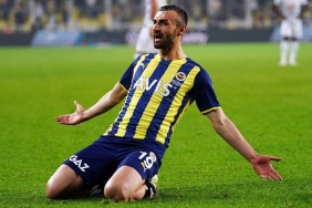 serdar-dursun-fenerbahceden-ayrilmak-istiyor-QjRT2azJ.jpg