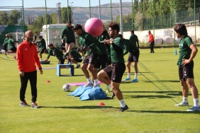 Sivas Belediyespor, yeni sezona hazırlanıyor 1 sivas-belediyespor-yeni-sezona-hazirlaniyor-Nz8iIbGO.jpg