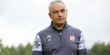 sivasspor-teknik-direktoru-riza-calimbay-hedefimiz-super-kupayi-kazanmak-vpVYvQeC.jpg