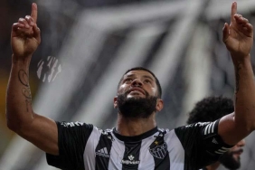 Şok olay: Atletico Mineiro'lu Hulk maçta 6 kilo verdi! 1 sok-olay-atletico-mineirolu-hulk-macta-6-kilo-verdi-yAR8eUdJ.jpg