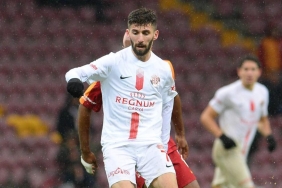 Son dakika! Antalyaspor, Doğukan Sinik - Hull City transferini duyurdu 3 son-dakika-antalyaspor-dogukan-sinik-hull-city-transferini-duyurdu-cD14aNnK.jpg