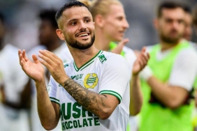 Son dakika | Beşiktaş transfer haberi: Mohanad Jeahze için resmi teklif 6 son-dakika-besiktas-transfer-haberi-mohanad-jeahze-icin-resmi-teklif-Anbq1BgK.jpg