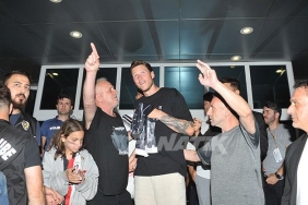 Son dakika! Beşiktaş, Weghorst transferini açıkladı 3 son-dakika-besiktas-weghorst-transferini-acikladi-un8PBB1r.jpg