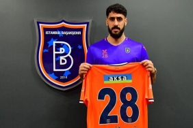 Son Dakika: Beşiktaş'tan transferde Tolga Ciğerci sürprizi! 2 son-dakika-besiktastan-transferde-tolga-cigerci-surprizi-Dgjr6GB5.jpg