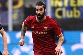 Son dakika! Galatasaray'ın yeni transferi Sergio Oliveira İstanbul'a geldi 6 son-dakika-galatasarayin-yeni-transferi-sergio-oliveira-istanbula-geldi-kr93KjYV.jpg
