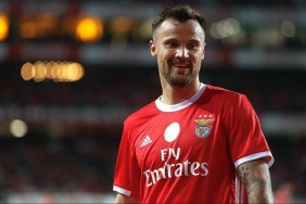 Son dakika haberi: Haris Seferovic Galatasarlı oluyor 5 son-dakika-haberi-haris-seferovic-galatasarli-oluyor-HThQbvaB.jpg