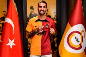 son-dakika-sergio-oliveira-resmen-galatasarayda-iste-maliyeti-njH6uLYL.jpg