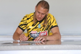Son dakika | Transfer haberi: Domagoj Vida resmen AEK'da 3 son-dakika-transfer-haberi-domagoj-vida-resmen-aekda-5CQQjpUr.jpg